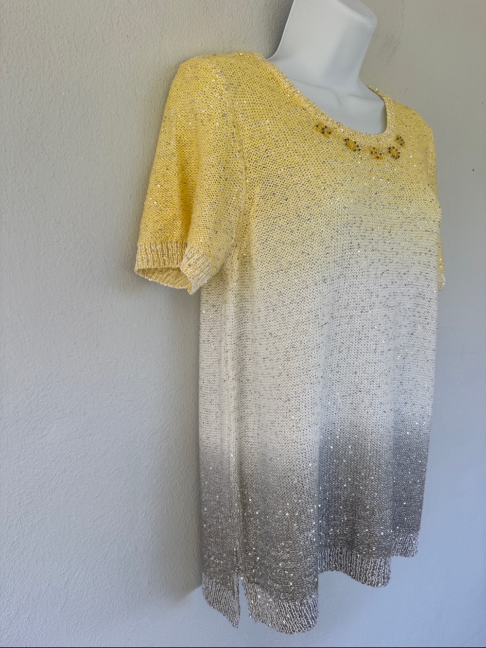 Alfred Dunner Petite yellow gray ombré glitter sequin short sleeve sweater PM - Picture 5 of 8